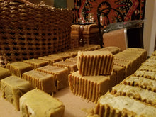 Load image into Gallery viewer, HERBAL DETOX SOAP